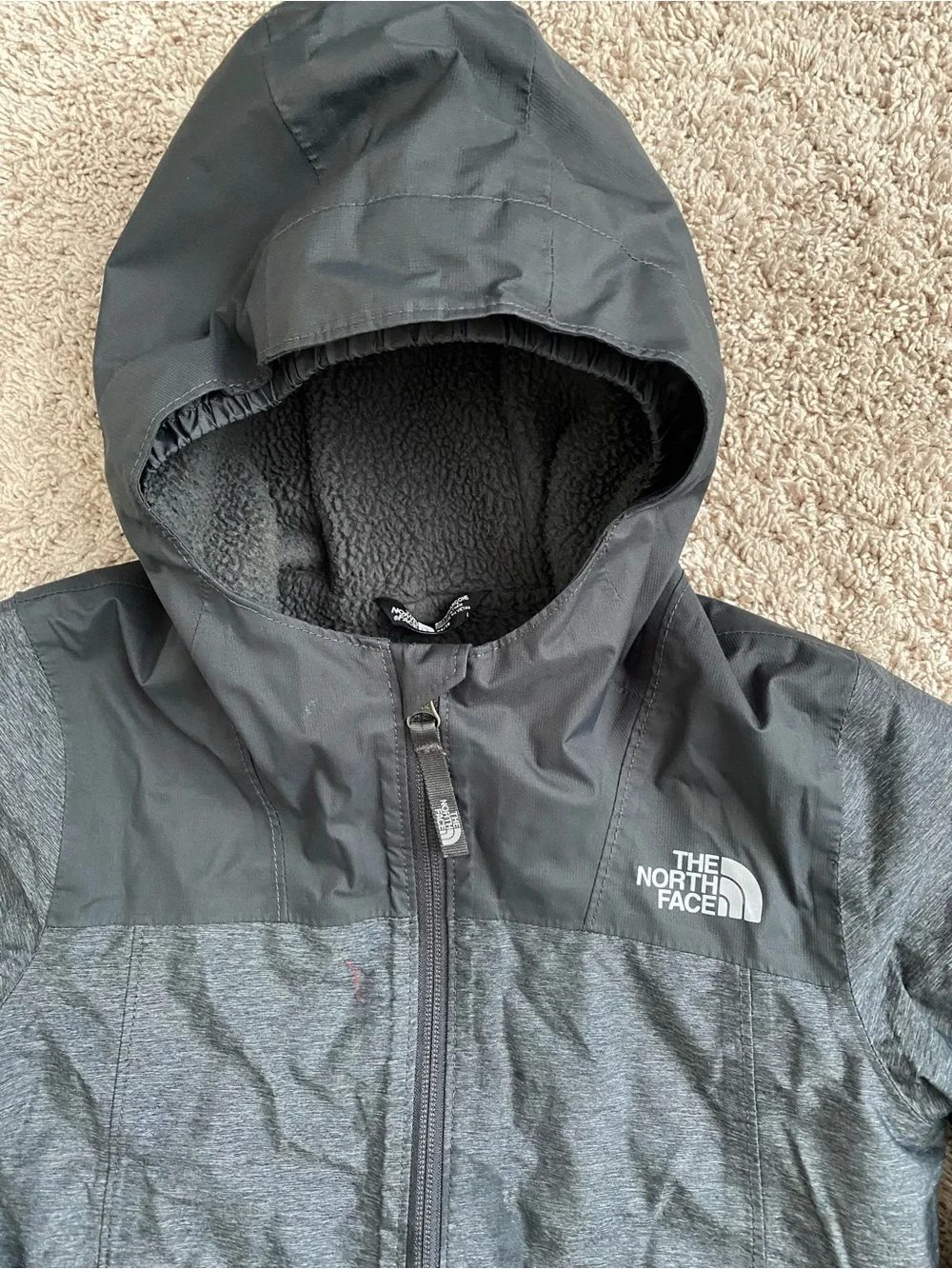 The North Face Black/Grey Kids Hooded Jacket- size xs 6